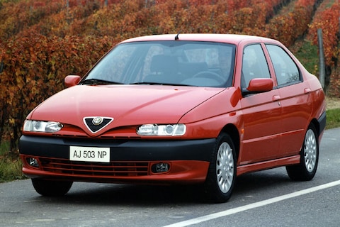 Alfa Romeo 146 1.6 Twin Spark 16V L (1997)