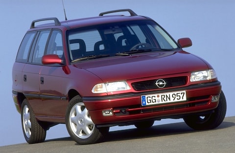 Opel Astra Stationwagon 1.4i GL (1996)