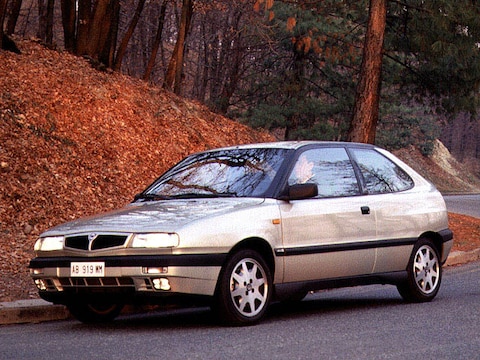 Lancia Delta HPE 1.6 16v (1997)