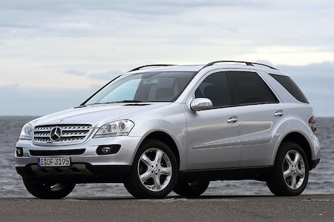 Mercedes-Benz ML 350 (2006)