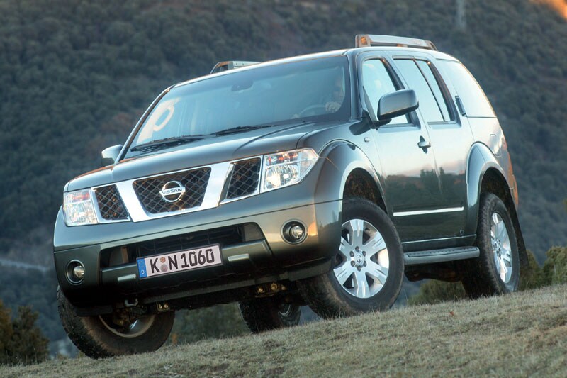 Nissan Pathfinder 4.0 V6 LE Premium prijs en specificaties