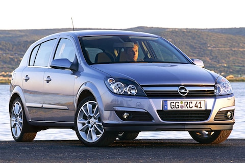 Opel Astra 1.4 Essentia