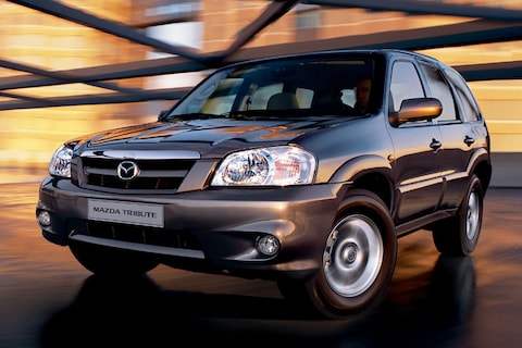 Mazda Tribute 2.3 4WD Touring (2004)