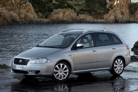 Fiat Croma 2.2 16v Emotion (2006)