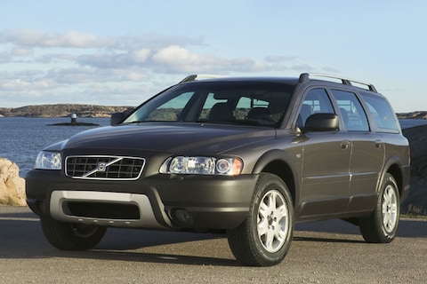 Volvo XC70 2.4 D5 AWD Summum (2006)
