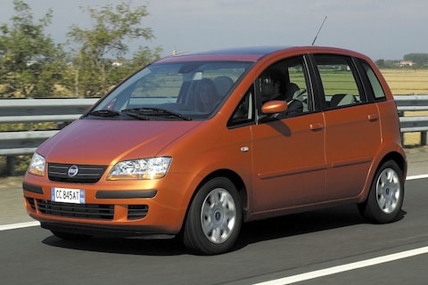 Fiat Idea 1.4 16v Dynamic Plus (2003)
