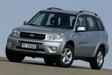 Toyota RAV4 2.0 16v VVT-i Linea Sol 4WD (2003)