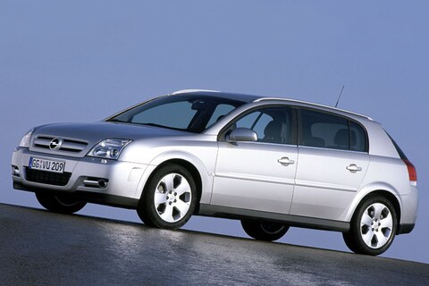 Opel Signum 3.0-V6 CDTI Cosmo (2005)