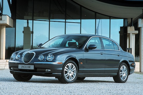 Jaguar S-Type 2.5 V6 Executive (2004)