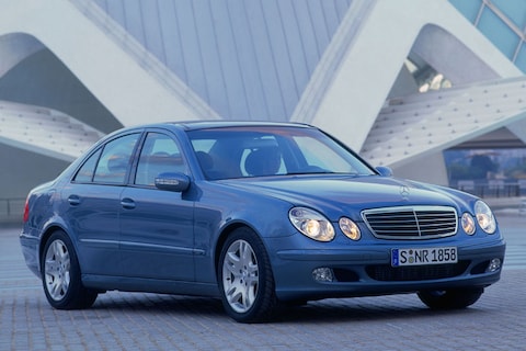 Mercedes-Benz E 240 Avantgarde