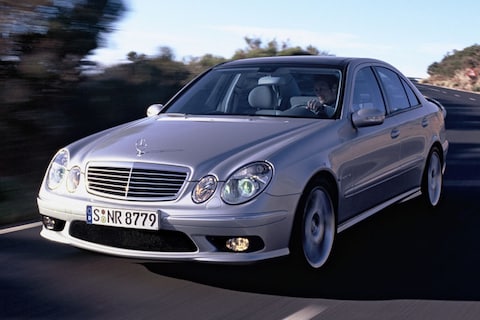 Mercedes-Benz E 55 AMG (2004)