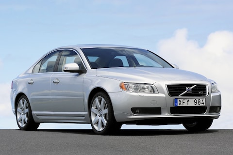 Volvo S80 2.5T Summum (2007)