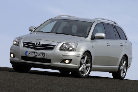 Toyota Avensis Wagon 2.0 D-4D-F Luna