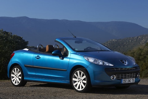 Peugeot 207 CC Première 1.6-16V VTi (2007)