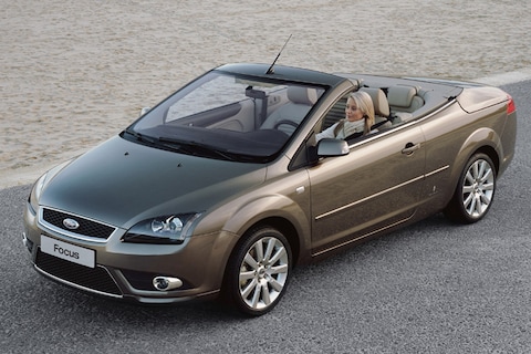 Ford Focus Coupé-Cabriolet 2.0 16V Titanium