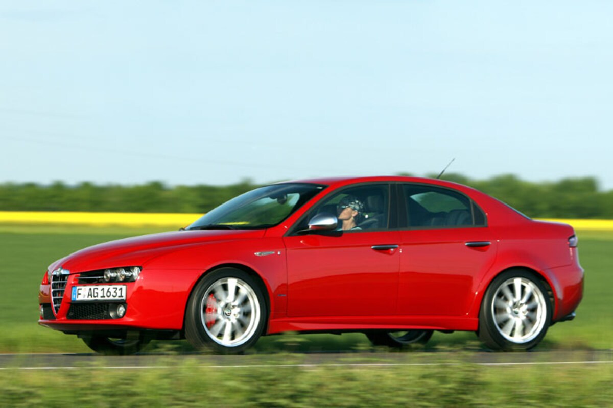 Alfa Romeo 159 3 2 JTS V6 Q4 Elegante Prijs En Specificaties Alfa Romeo 159 3 2 JTS V6 Q4 Elegante Prijs En Specificaties