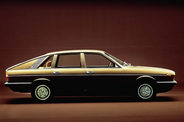 m1cyj1jbr17d_600.jpg