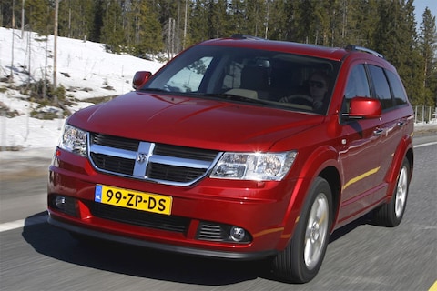 Dodge Journey 2.4 SE (2010)