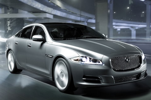 Jaguar XJ 3.0 V6 SC Portfolio LWB (2015)