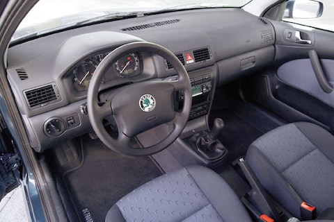 m1dyxewb2l5y_480.jpg