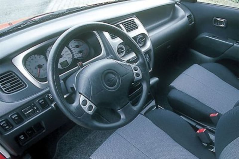 m1ey02mbh7ba_800.jpg