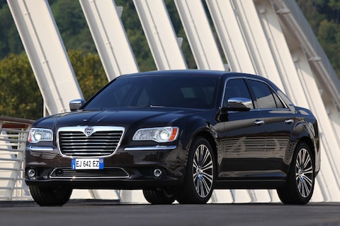 Lancia Thema 3.6 V6 Pentastar Executive (2012)