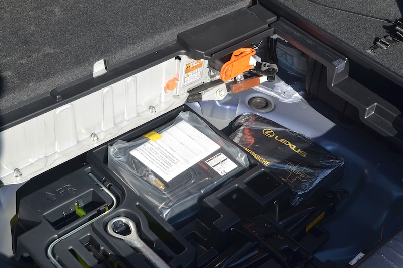 Lexus CT 200h: Verbruik en Efficiëntie in één Overzicht 8 m1fy1cbbtduy 800