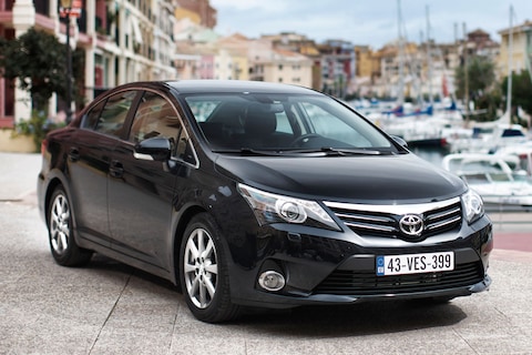 Toyota Avensis 2.0 D-4D-F Dynamic Business (2012)