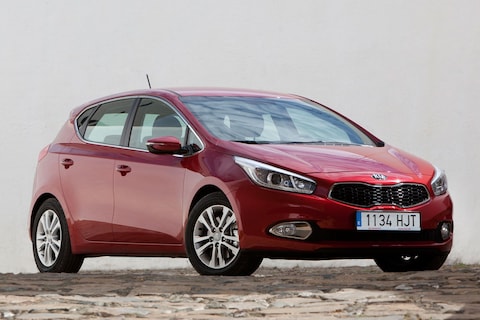 Kia Ceed 1.6 GDI Business Pack