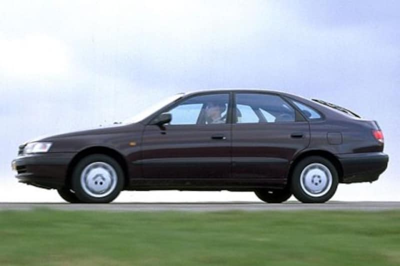 Toyota carina e gli