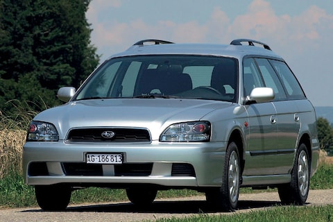 Subaru Legacy Touring Wagon 2.0 GL AWD (2002)