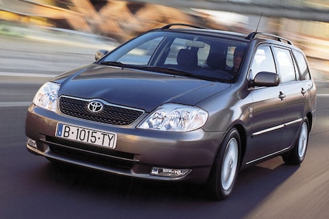 Toyota Corolla Wagon 2.0 D4-D 90 Linea Sol (2004)