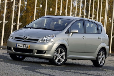 Toyota Corolla Verso 1.8 16v VVT-i Dynamic