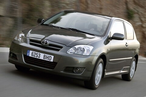 Toyota Corolla 2.0 D4-D Executive (2004)