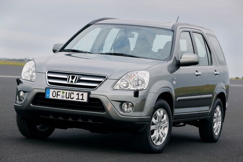 Honda CR-V 2.0i LS (2004)