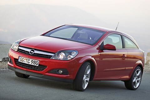 Opel Astra GTC 1.6 Cosmo