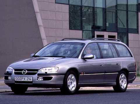 Opel Omega Stationwagon 2.0i-16V GL (1996)