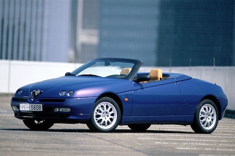Alfa Romeo Spider 2.0 T.Spark 16V L (1999)