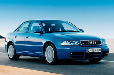 Audi S4 quattro (1999)