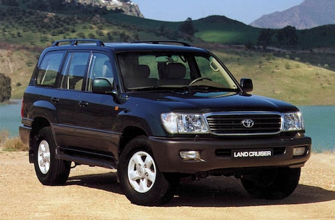 Toyota Landcruiser 100 4.2 TD Executive (1998)