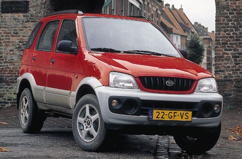 Daihatsu Terios 2WD 1.3i SXE (2004)