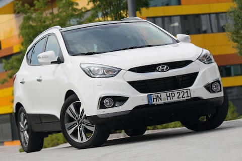 Hyundai ix35 1.6 GDI Go! 2WD (2015)