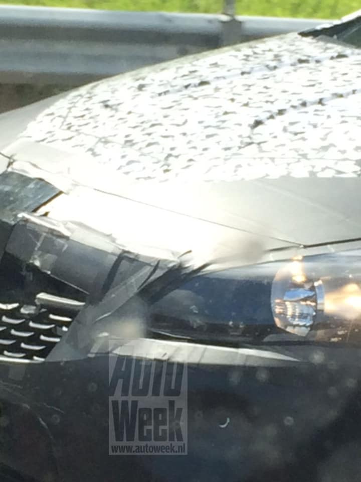 m1mysndb6vw7.jpg