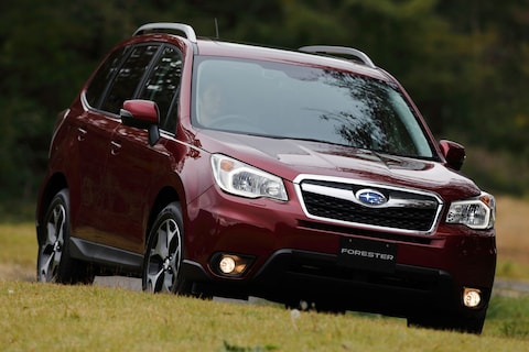 Subaru Forester 2.0 Luxury Plus