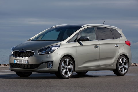 Kia Carens 1.7 CRDi 136pk First Edition (2013)