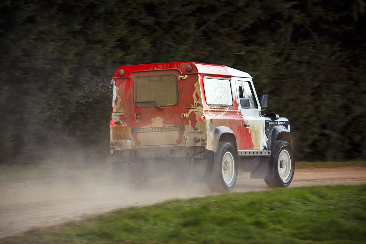 Land Rover Bowler Defender Eerste rijtest - AutoWeek