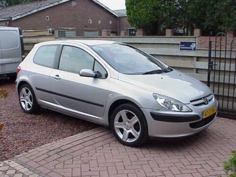Peugeot 307 XSI 2.0 16V (2002)