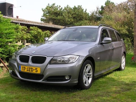 BMW 316i Touring (2009)