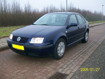 Volkswagen Bora 1.4 16V Trendline (2001)