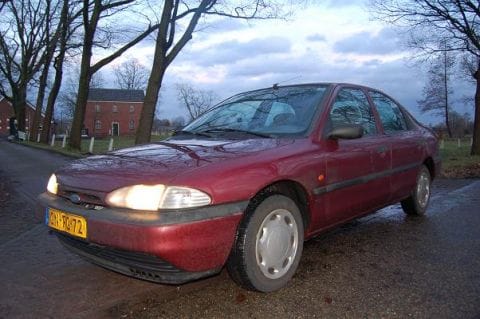Ford Mondeo 1.6i CLX (1993)